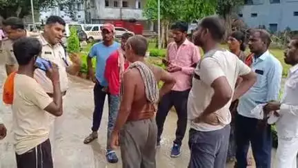 बिहार: बिहार थाना क्षेत्र के कल्याणपुर मोहल्ले में बंद घर में मिला एक व्यक्ति का शव, पुलिस ने जताई हत्या की आशंका