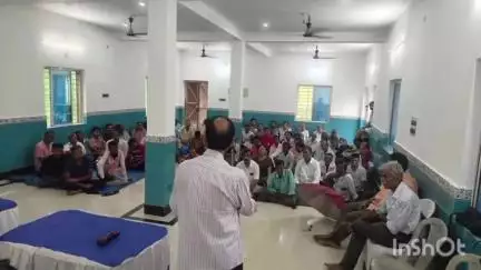 সোনামুখী: ২৪ তম পার্টি কংগ্রেস ও ২৭ তম রাজ্য সম্মেলনে গৃহীত রাজনৈতিক ও সাংগঠনিক সিদ্ধান্তের উপর আলোচনা সভা বিষ্ণুপুরে CPI M এর