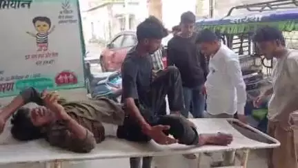 छपरा: एनएच 227ए राम जानकी पथ पर बसोही में बाइक दुर्घटना, दो घायल, सदर अस्पताल छपरा रेफर