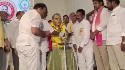 పొట్టి శ్రీరాములు జీవితం భావితరాలకు ఆదర్శనీయం: మండపేట లో ఎమ్మెల్యే వేగుళ్ళ జోగేశ్వరరావు