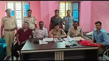 कांटी: रामनाथ धमौली पूर्वी पंचायत के मधुबन स्थित पंचायत सरकार भवन में डीएसपी पश्चमी वन के कार्यालय का हुआ उद्घाटन
