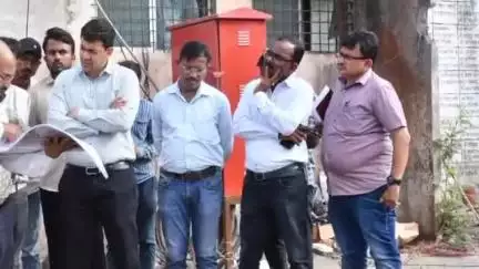 नागपूर शहर: अंबाझरी दहन घाटाकडे जाणारा पूल तयार, आयुक्तांनी केली पाहणी