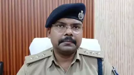 बेतिया: गांजा जैसे मादक पदार्थ की बिक्री का वीडियो वायरल, युवक गिरफ्तार कर जेल भेजा गया