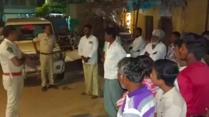 కేశాపురంలో గ్రామసభ, ప్రజలు గొడవల జోలికి వెళ్లకుండా ప్రశాంత జీవనం సాగించాలన్న ఎస్ఐ మారుతి