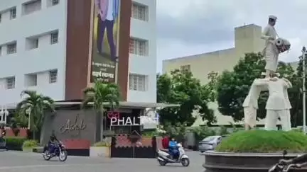 फलटण: पालखी सोहळ्यात सातारा जिल्ह्यात पालखी मुक्कामाच्या ठिकाणी राज्य सरकार उभारणार जर्मन हँगर मंडप; ७४ लाखांच्या निधीची तरतूद