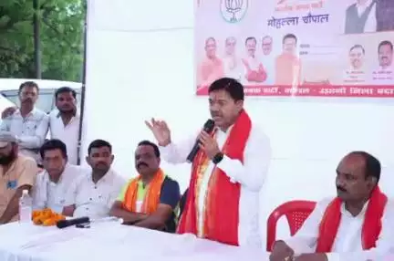 बदायूं: उझानी सरौरा मो0 में मोदी सरकार के 11 वर्ष पूर्ण होने पर केंद्रीय मंत्री ने कहा, जिले में 200 पंचायत चौपाल हो चुकी हैं