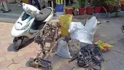 छतरपुर नगर: सिटी कोतवाली थाना पुलिस ने स्कूटी चोर को किया गिरफ्तार