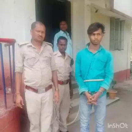 कृत्यानंद नगर: के नगर थाना पुलिस ने 5 लीटर देसी चूलाई शराब के साथ एक व्यक्ति को किया गिरफ्तार, भेजा जेल