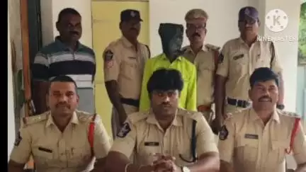 లేపాక్షి మండలం నాగానపల్లిలో వివాహిత అనుమానాస్పద స్థితిలో మృతి చెందిన కేసులో నిందితుడిని అరెస్టు చేసిన పోలీసులు