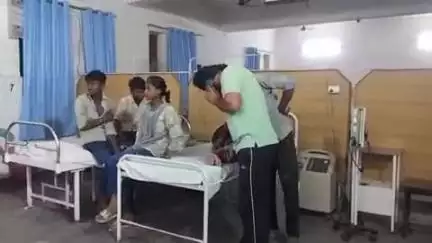 कलीनगर: पूरनपुर में 30 मजदूरों से भरी ट्रैक्टर ट्राली पलटी, आठ लोग हुए घायल