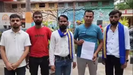 सहारनपुर: नगर निगम में पहुंचे लोगों ने अपनी -अपनी समस्याओं से अधिकारियों को कराया अवगत दी संबंधित जानकारी #jansamasya