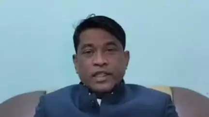 ठेठईटांगर: नीट परीक्षा में सिमडेगा की बेटियों ने लहराया परचम, विधायक भूषण बाड़ा ने दी बधाई