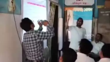 बनकटवा: बनकटवा में बेहतर स्वास्थ्य सेवाओं के लिए एएनएम को दिया गया प्रशिक्षण