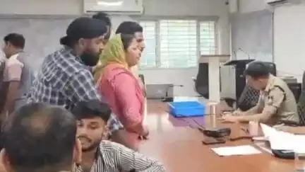 रतलाम नगर: लायंस क्लब चौकीदार की संदेहास्पद मौत पर उठे सवाल, पत्नी ने जन सुनवाई में SP से लगाई न्याय की गुहार