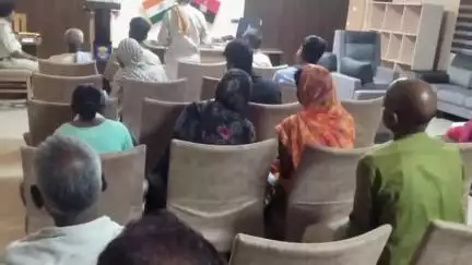 डेहरी: एसपी रोहतास ने डेहरी में आमजनों से मुलाकात की, समस्याओं के समाधान का दिया आश्वासन