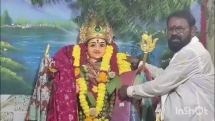 గాజువాక: 60వ వార్డ్ లో బంగారం తల్లి  ఉత్సవాలను ప్రారంభించిన ఆలయ కమిటీ