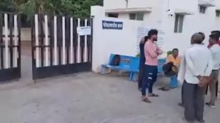 खंडवा: जसवाड़ी में मानसिक रूप से अस्वस्थ युवक ने फांसी लगाकर की आत्महत्या