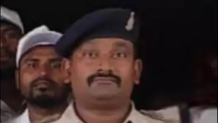 चांपा: बम्हनीडीह थाना प्रभारी कमलेश शेंडेय पर निलंबन की गिरी गाज, आबकारी एक्ट की कार्रवाई में लापरवाही बरतने पर