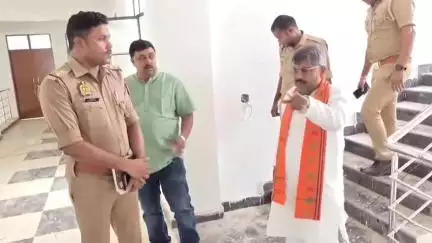रुदौली: विधायक ने मेधा मुनि आश्रम में बन रहे दो करोड़ के यज्ञशाला वरैन बसेरा का निरीक्षण किया, बाबा बाजार थाने का भी किया निरीक्षण