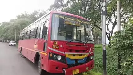 नाशिक: उपनगर नाका येथे अपघातांची संख्या वाढल्याने रस्ता रुंदीकरण करण्याची स्थानिक लोकप्रतिनिधींची मागणी #Jansamasya