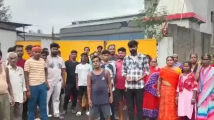 चास: बलीडीह में काम के दौरान 50 फीट की ऊंचाई से गिरकर मजदूर की मौत, ग्रामीणों में आक्रोश