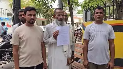 मुज़फ्फरनगर: चरथावल क्षेत्र में इकरारनामा लिखवाकर किसान के साख की गई ₹7 लाख की धोखाधड़ी, फर्जी चेक देकर की गई जमीन हड़पने की कोशिश
