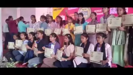 सुपौल: प्रभात खबर के तत्वावधान में प्रतिभा सम्मान समारोह का आयोजन, जिले के देहात से शहर तक के प्रतिभागी हुए शामिल