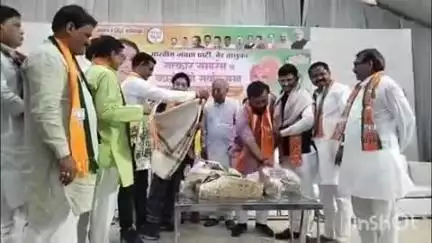 नेर: निर्मलबन्सी लॉन येथे नवनिर्वाचित भाजपा नेर तालुका अध्यक्ष व शहराध्यक्ष यांचा पार पडला सत्कार सोहळा