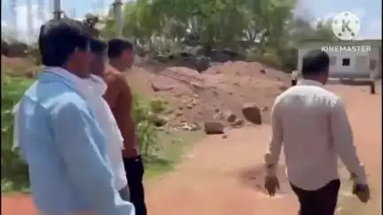 खनियाधाना: बामोरकलां में पटवारी कार्यालय पर लोकायुक्त ग्वालियर की बड़ी कार्रवाई, ₹8000 रिश्वत लेते रंगे हाथ पकड़ा