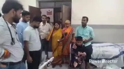 कटिहार: नक्कीपुर में खेलते समय नाबालिग को जहरीले साँप ने काटा, अस्पताल में भर्ती