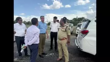 पचरुखी: कमिश्नर और डीआईजी ने जसौली में सभास्थल का निरीक्षण किया