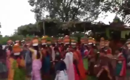 ఎల్లారెడ్డి: అడవి లింగాల గ్రామంలో ఘనంగా బోనాల పండుగ వేడుకలు