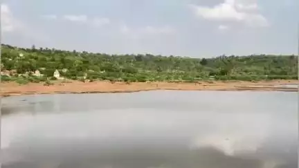 सिमरिया: कलेक्टर ने 15 अगस्त तक मत्स्याखेट पर लगाया प्रतिबंध, नियमों का उल्लंघन करने पर होगी सख्त कार्रवाई