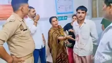 रॉबर्ट्सगंज: परासी पाण्डे गांव के पास तेज रफ्तार टैक्टर ने बाइक में मारी टक्कर, दो लोगों की हुई मौत, परिजनों ने लगाया हत्या का आरोप