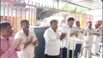नगर: एमआयडीसी येथील रेणुका माता देवस्थान जुन्या ट्रस्टच्या ताब्यात उच्च न्यायालयाचे आदेश