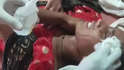 आबू रोड: आबूरोड के उपलाखेजड़ा गांव में शादी समारोह के दौरान एक युवक ने नाबालिग युवती पर पत्थरों से किया हमला, युवती गंभीर घायल