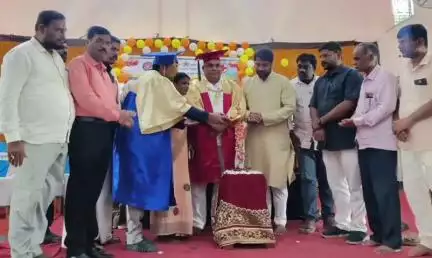 ಶಿಗ್ಗಾಂವ: ಉತ್ತಮ ಶಿಕ್ಷಣ ಪಡೆದು ಒಳ್ಳೆಯ ನಾಗರಿಕರಾಗಿ ಬದುಕೋಣ: ಬಂಕಾಪುರದಲ್ಲಿ ಶಾಸಕ ಪಠಾಣ್