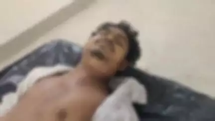 कोंडागांव: जुगानी NH-30 पर खड़े ट्रक में पीछे से टकराया आम लदा ट्रक, हादसे में 21 वर्षीय युवक की हुई मौत व 2 लोग हुए घायल