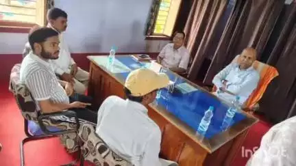 राजमहल: पठन-पाठन की व्यवस्था में लापरवाही बर्दाश्त नहीं, ग्रामीण क्षेत्रों में भी मिले गुणवत्तापूर्ण शिक्षा : विधायक एमटी राजा