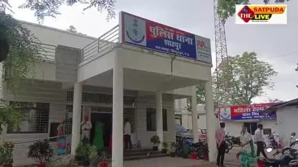 प्रेमी संग फरार महिला : मारपीट के बाद इलाज के दौरान हुई मौत,  नौ आरोपी गिरफ्तार