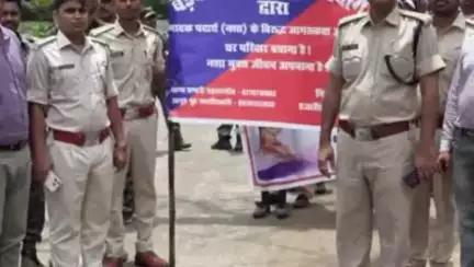 हज़ारीबाग: बड़कागांव में नशामुक्ति अभियान के तहत जागरूकता रैली निकाली गई, अधिकारियों ने की अपील