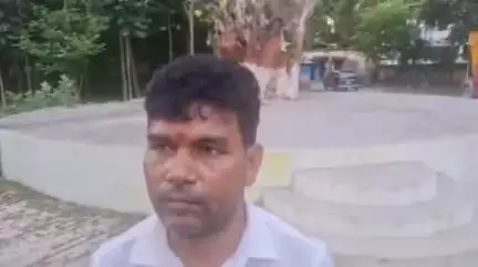 कदवा: थाना क्षेत्र में बकाया पैसा मांगने पर दो व्यक्तियों ने प्रमुख के साथ की मारपीट, थाने में दी शिकायत