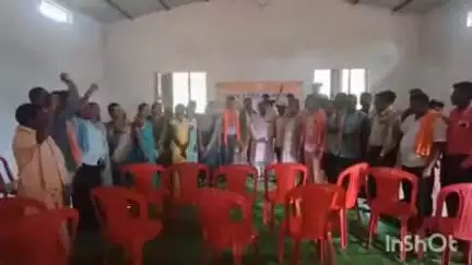 बकावंड: करपावण्ड भाजपा मंडल में संकल्प से सिद्धि कार्यक्रम का हुआ आयोजन, पूर्व सांसद दिनेश कश्यप सहित जनप्रतिनिधि हुए शामिल