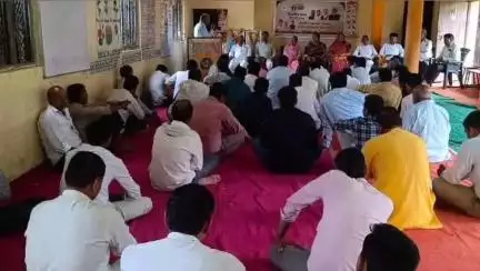 अवंतिपुर बड़ोदिया: ग्राम अरनिया कला मंडल द्वारा विकसित भारत संकल्प सभा का आयोजन, भाजपा पदाधिकारी रहे उपस्थित