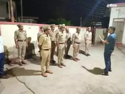 किरावली: अछनेरा थाने का निरीक्षण करने पहुँचे DCP अतुल शर्मा