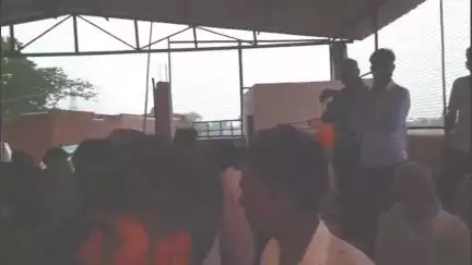 जसवंतनगर: ग्राम पिपरैडी निवासी बालक की खेत में बकरियां चरा रहे समय आकाशीय बिजली के चपेट में आने से हुई मौत, परिजनों में कोहराम