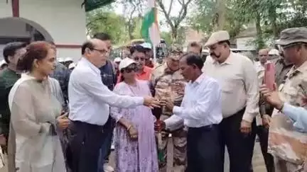 करेरा: बीपीएम जय हिन्द मिशन व संत रविदास लोक कल्याण ट्रस्ट ने रानी लक्ष्मीबाई की पुण्यतिथि पर निकाली मशाल यात्रा
