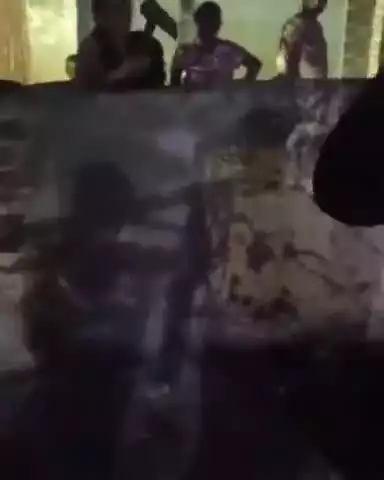 कानपुर: हनुमंत विहार में महिलाओं ने कुल्हाड़ी और फावड़े से तोड़ा पार्क का गेट, पार्षद ने पुलिस से की शिकायत