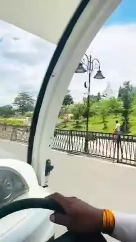 विवाह उपरांत पहली बार उज्जैन स्थित श्री महाकालेश्वर ज्योतिर्लिंग पहुंचकर महाकाल बाबा के दर्शन और आशीर्वाद प्राप्त किए।
उ