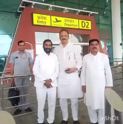 पुष्पराजगढ़: अनूपपुर कांग्रेस संगठन सृजन पर्यवेक्षक अर्जुन राव भाई जगताप मुंबई के लिए रवाना